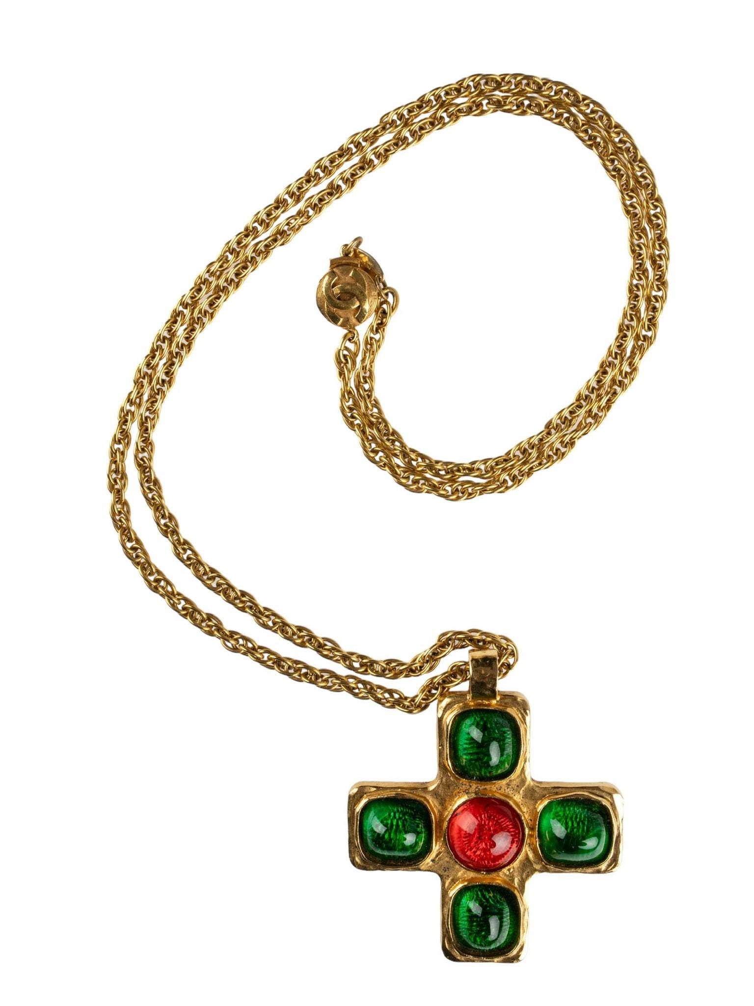 Chanel cross necklace discount