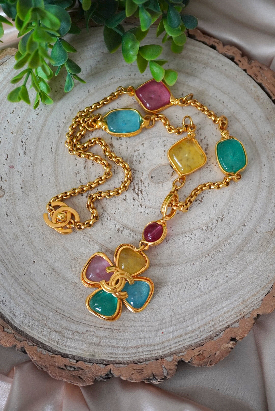 Vintage Chanel Necklace 1996P