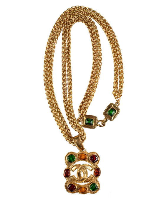 Vintage Chanel Gripoix Necklace