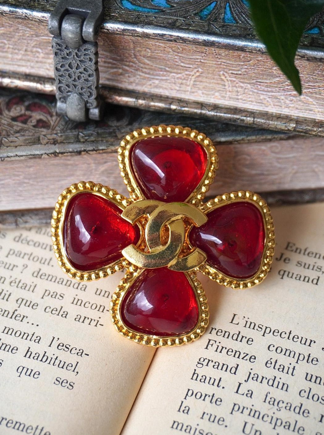 Vintage Chanel Red Gripoix Clover Brooch