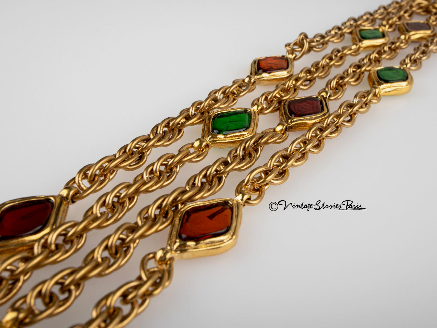 Vintage Chanel Necklace 1980's