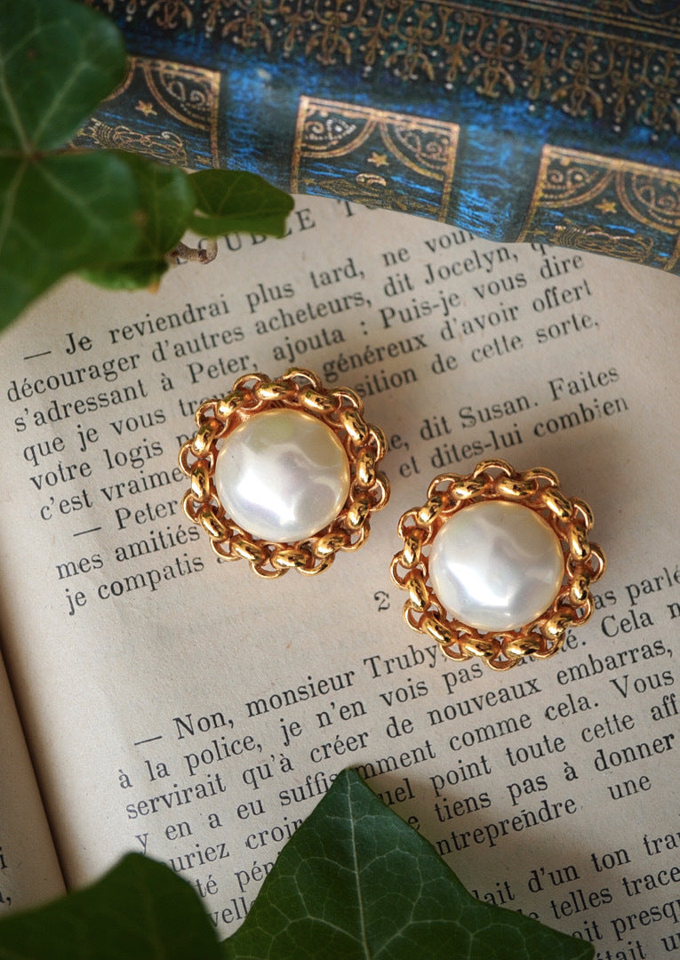 Vintage Chanel Pearl Clip-On Earrings