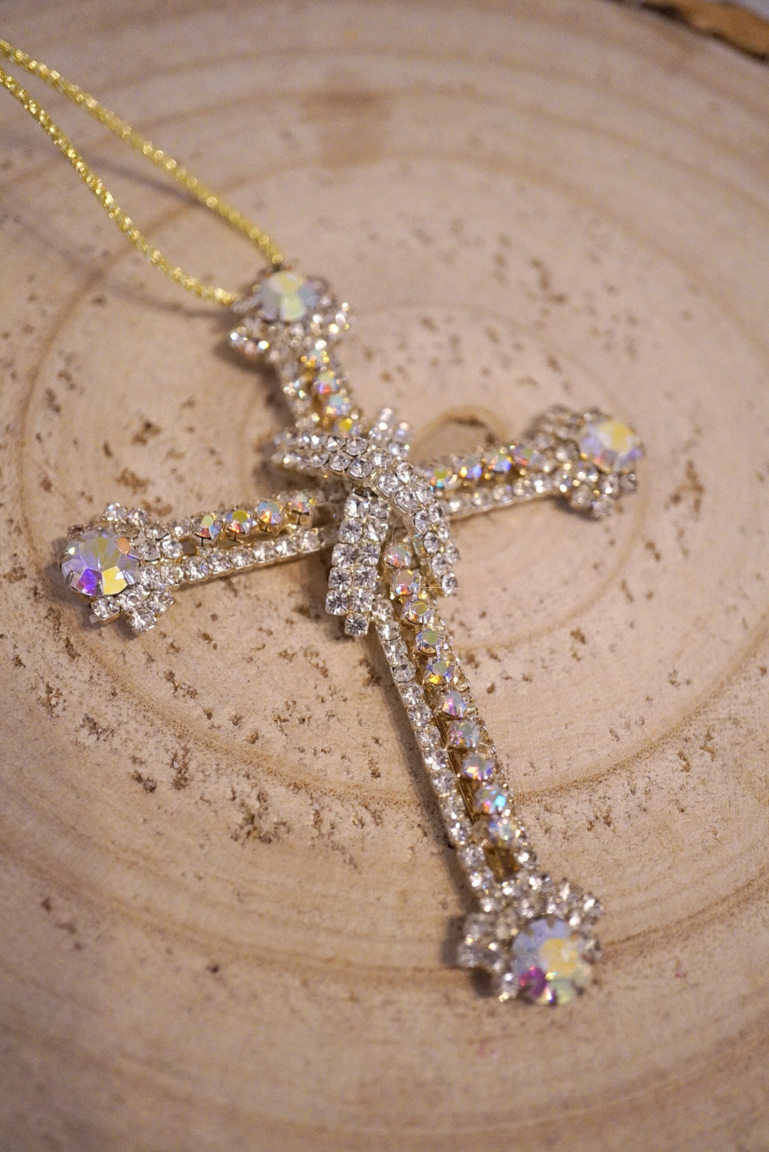 アクセサリー Dior Logo Cross Rhinestone Necklace Dior Logo Cross Rhinestone Necklace