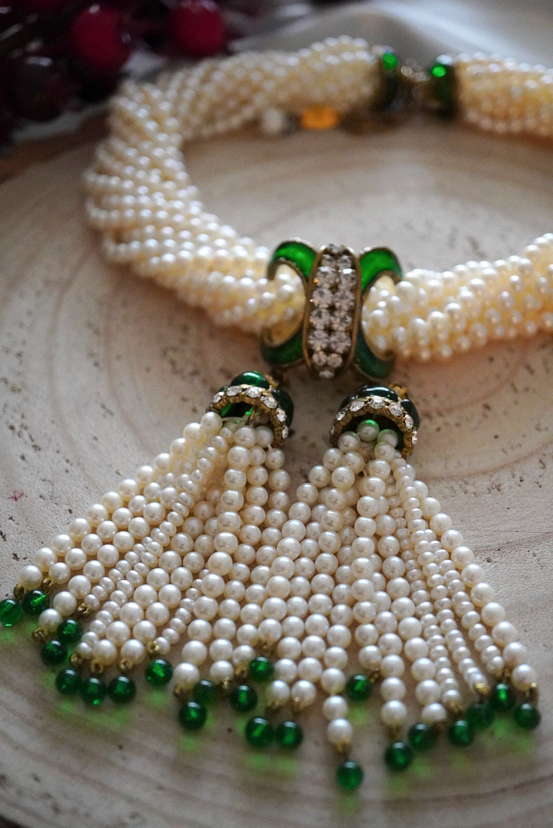 Extremly Rare Vintage Chanel Pearl Necklace 1983