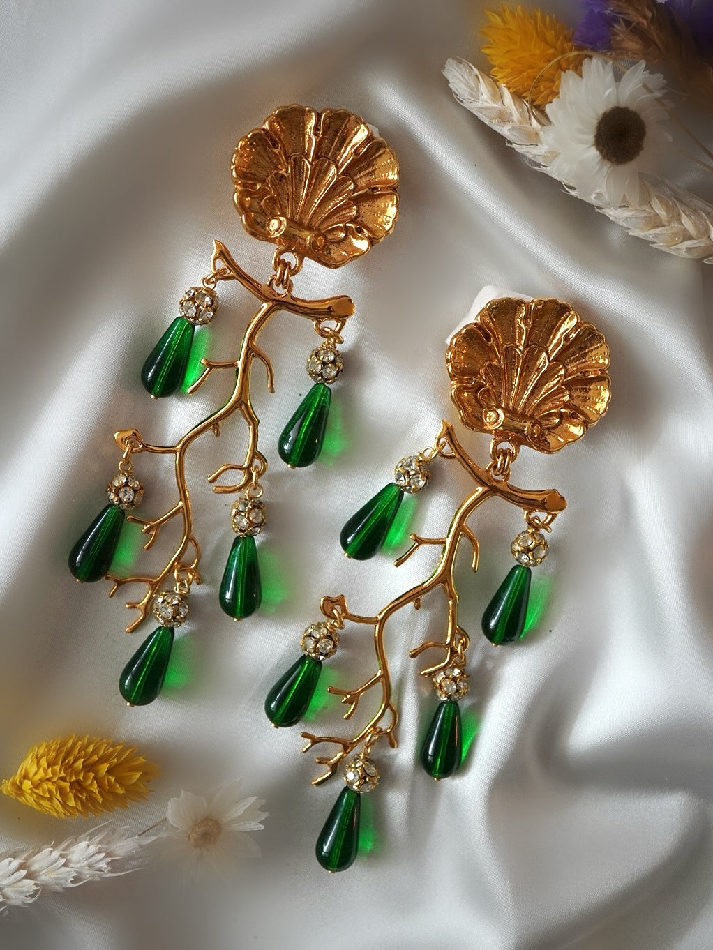 Vintage Philippe Ferrandis Earrings – Vintage Stories Paris